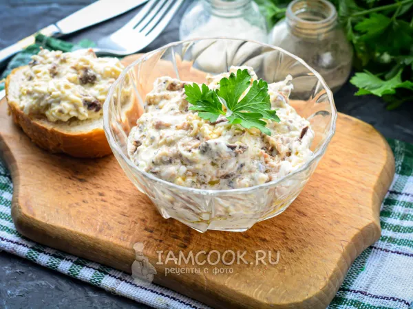 Фото блюда: Намазка для бутербродов из рыбных консервов