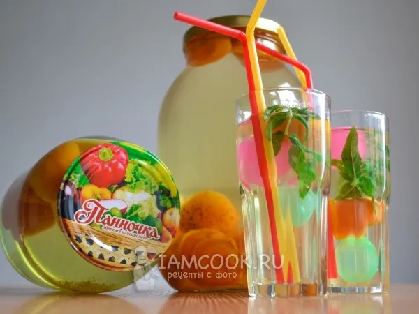 Фото блюда: Компот из абрикосов с лимоном на зиму