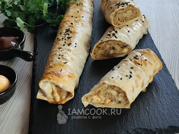 Фото блюда: Рулетики из лаваша с фаршем в духовке