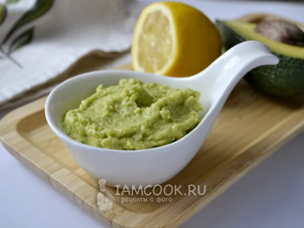 Фото блюда: Постный соус «Цезарь» из авокадо (веган)