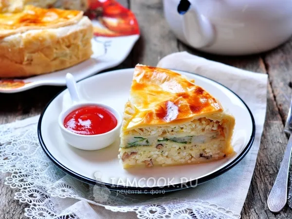 Фото блюда: Курник с рыбой и рисом