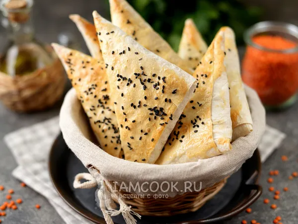 Фото блюда: Быстрые пирожки с курицей и чечевицей