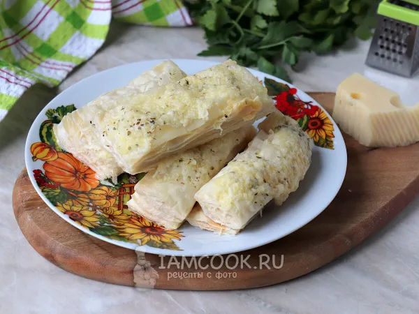 Фото блюда: Слойки из слоеного теста в микроволновке