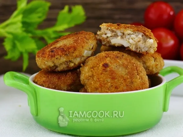 Фото блюда: Котлеты из консервы сайры с рисом