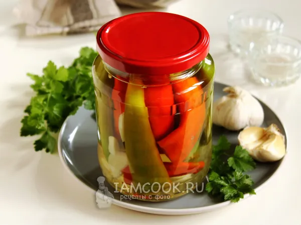Фото блюда: Маринованный острый перец с чесноком на зиму