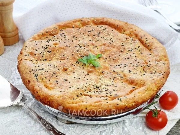 Фото блюда: Заливной пирог с капустой на майонезе и сметане