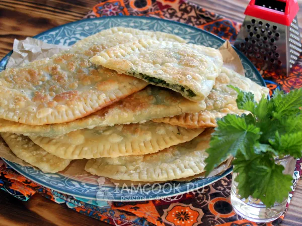 Фото блюда: Чебуреки с крапивой