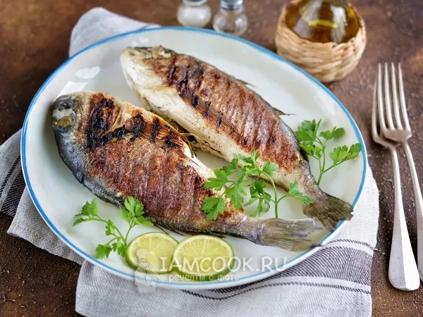 Фото блюда: Дорадо-гриль с розмарином и лаймом