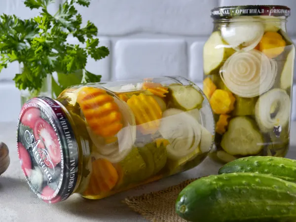 Фото блюда: Маринованные огурцы по-еврейски на зиму