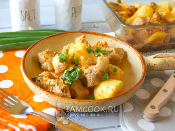 Фото блюда: Картошка с мясом в микроволновке