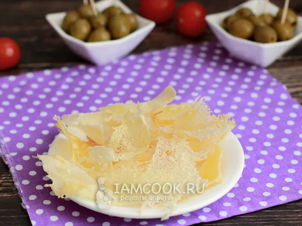 Фото блюда: Сырные чипсы на сковороде (лепестки)