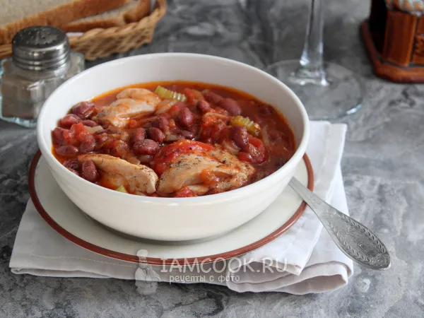 Фото блюда: Тушеная курица с фасолью (по-умбрийски)