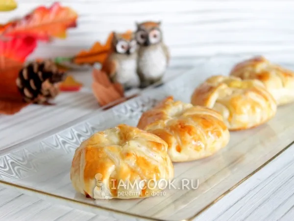Фото блюда: Мешочки из слоеного теста с тыквой