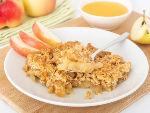 Фото блюда: Яблочный крамбл с овсяными хлопьями