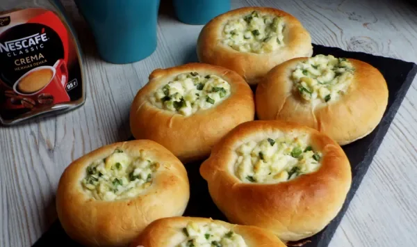 Фото блюда: Ватрушки с яйцом и майонезом