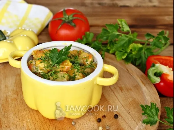 Фото блюда: Куриное филе с овощами и грибами