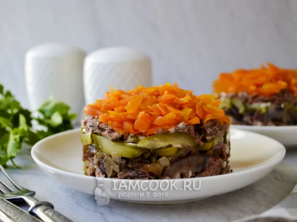 Фото блюда: Салат «Обжорка» слоями