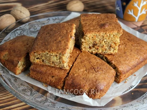 Фото блюда: Морковный пирог с грецкими орехами и корицей