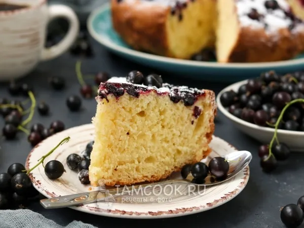 Фото блюда: Творожный пирог со смородиной на растительном масле