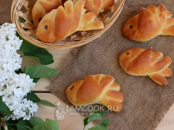 Фото блюда: Жаворонки из дрожжевого теста