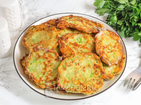 Фото блюда: Кабачковые оладьи с яйцом