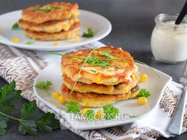 Фото блюда: Оладьи из консервированной кукурузы