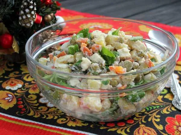 Фото блюда: Салат «Оливье» вегетарианский