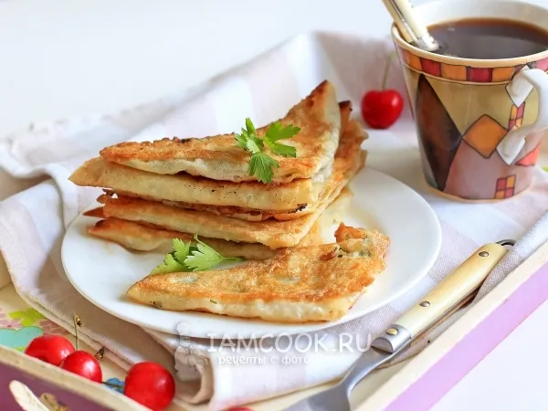 Фото блюда: Треугольники из лаваша с творогом и зеленью