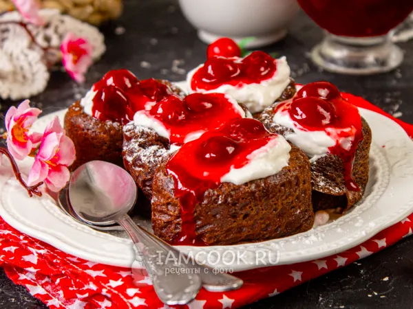 Фото блюда: Блины шоколадные с маскарпоне и вишней