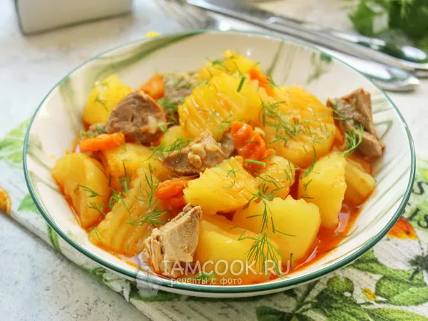 Фото блюда: Индейка с картошкой в кастрюле