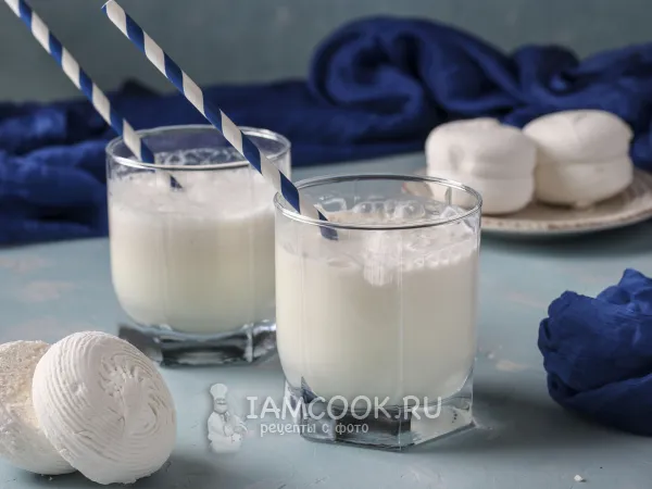 Фото блюда: Молочный коктейль с зефиром