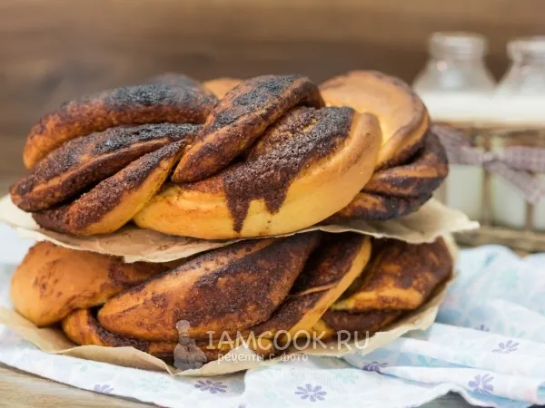 Фото блюда: Калач с корицей и сахаром