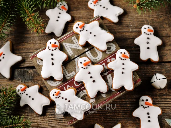 Фото блюда: Новогодние имбирные пряники «Снеговики»