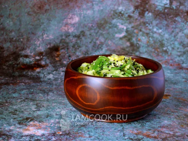 Фото блюда: Салат с чукой и айсбергом