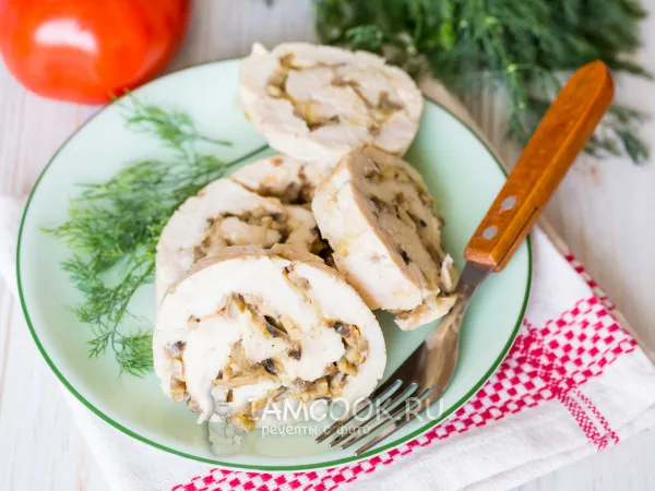 Фото блюда: Куриные рулетики с грибами и сыром