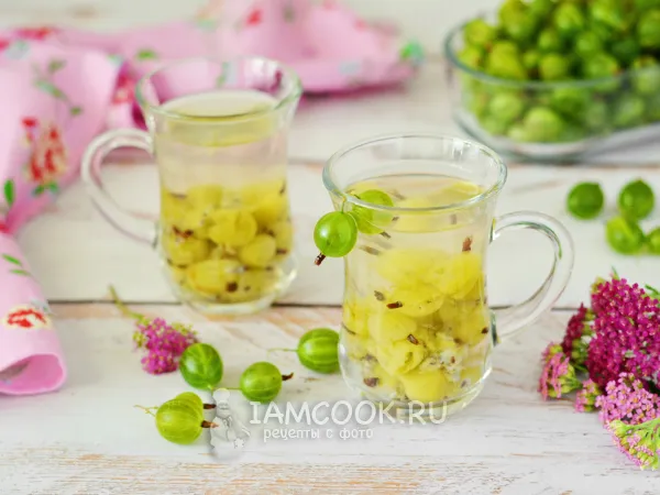 Фото блюда: Компот из крыжовника в кастрюле