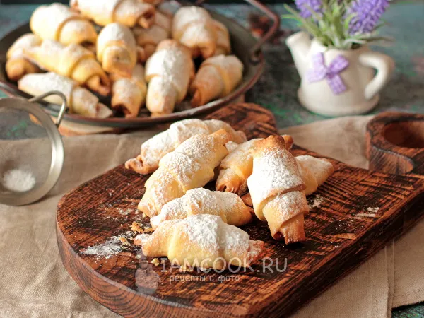 Фото блюда: Рогалики из песочного теста с ореховой начинкой