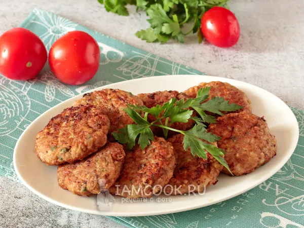 Фото блюда: Котлеты из фарша и капусты на сковороде