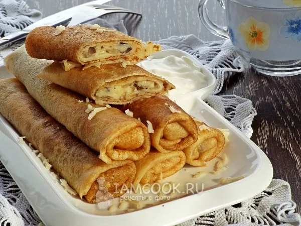 Фото блюда: Блины с грибами и сыром