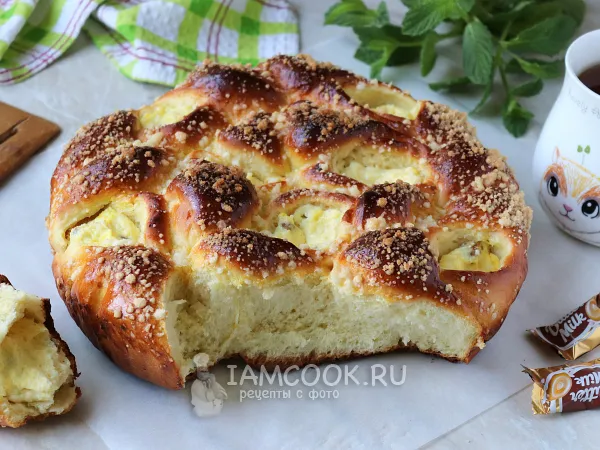 Фото блюда: Отрывной пирог с творогом