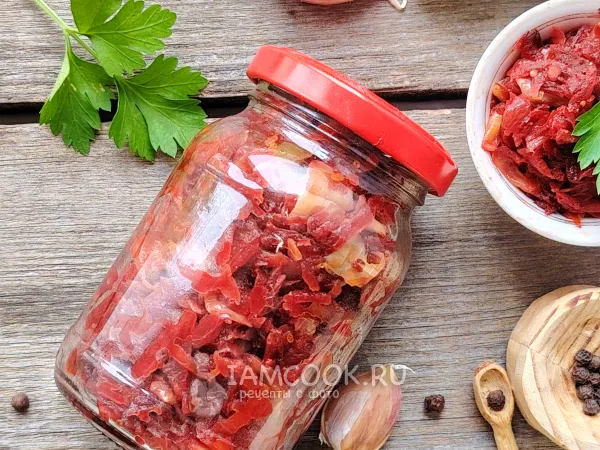 Фото блюда: Борщ на зиму с помидорами и капустой