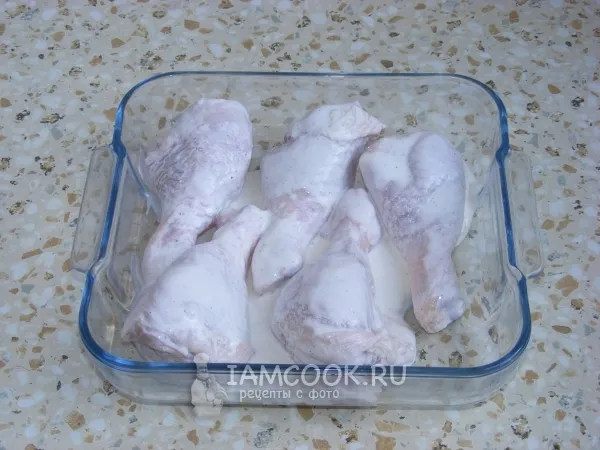 Фото блюда: Куриные голени запеченные в сметанном соусе