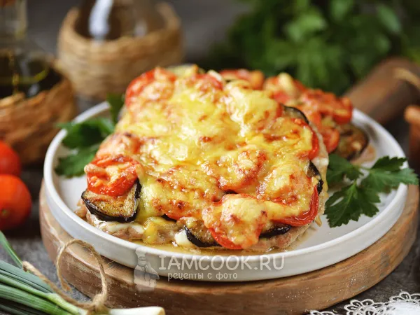 Фото блюда: Мясо по-французски с баклажанами в духовке