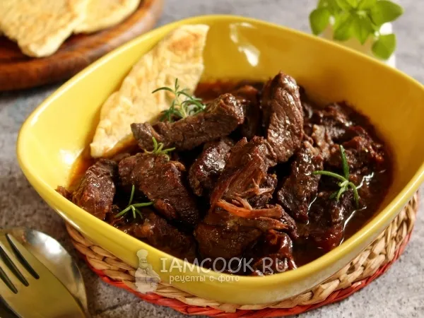 Фото блюда: Тушеная говядина в собственном соку