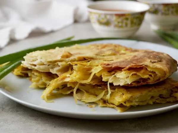 Фото блюда: Катлама с луком в духовке (узбекская кухня)