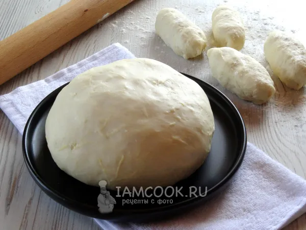 Фото блюда: Дрожжевое картофельное тесто для пирожков на сковороде