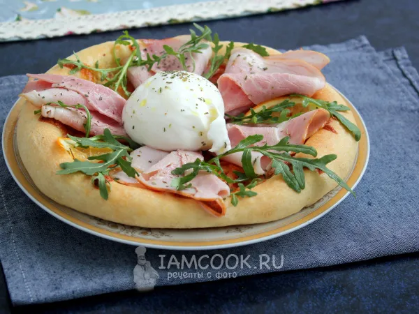 Фото блюда: Пицца с окороком и бурратой