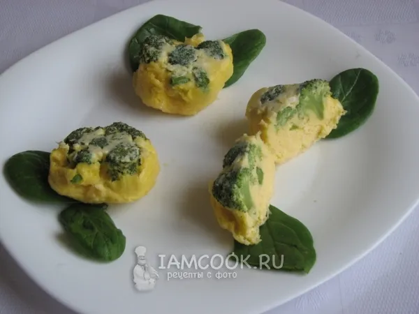 Фото блюда: Брокколи в сырном омлете с чесноком