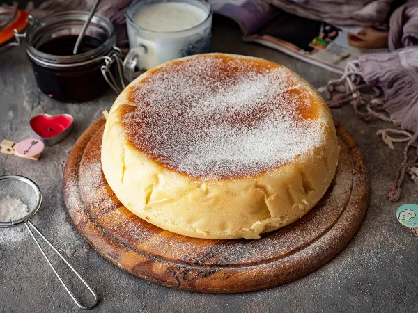 Фото блюда: Манник на ряженке в мультиварке (пышный)