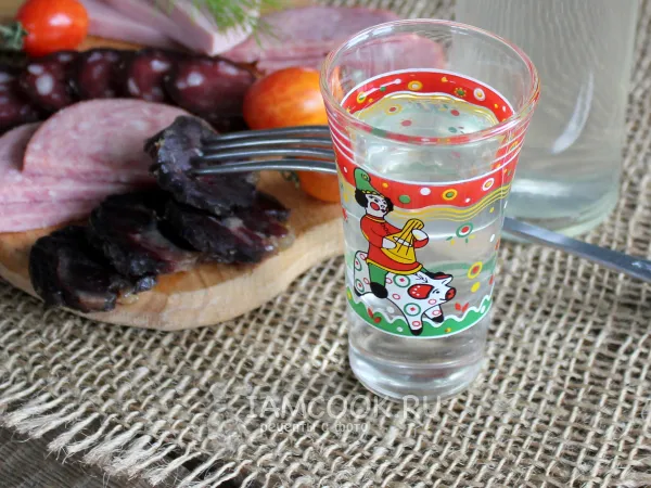 Фото блюда: Хреновуха на водке, спирте, самогоне